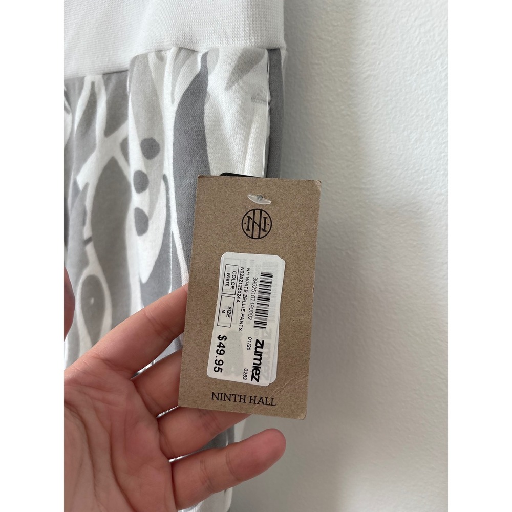Ninth Hall Zellie White Sweatpants – Size Medium – NWT - Picture 4 of 5